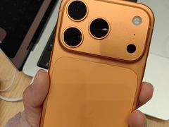 -Apple零售店(华贸购物中心店)