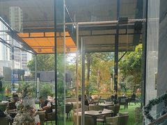 -深圳温德姆至尊酒店·大堂吧·户外花园