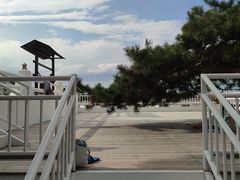 -北戴河碧螺塔海上酒吧公园