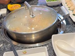 -一席地·本地鸡窝·杭帮鸡火锅(萧山银隆百货店)