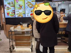 -麦当劳(展览路店)
