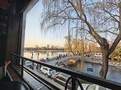 -东岸Cafe 爵士俱乐部