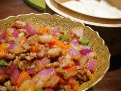 薄饼卷羊肉粒-楼兰新疆主题餐厅(万达广场宝山店)