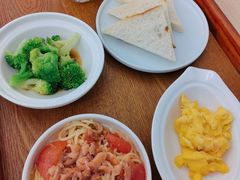 -雪梅月子中心(华侨城店)