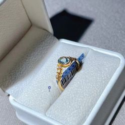 -灵彩珠宝(朗香街店)