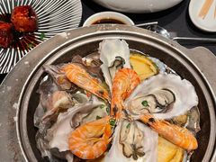 石锅原汁海鲜汇-鲁采LU STYLE(新天地店)