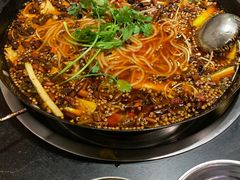 -鸿顺老铁锅美蛙鱼府(解放碑店)