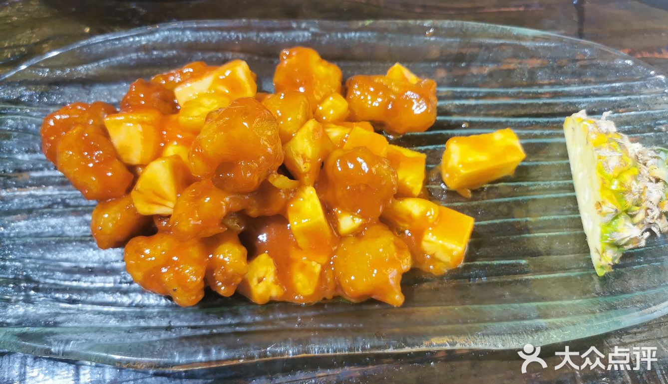 雅中求静。总得评论是重口味，麻辣的够味，鲜甜的够香