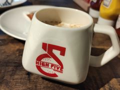 -HIGH FIVE哈福手工汉堡(桂林路店)