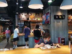 大堂-72街红烧排骨饭(海珠丽影广场店)