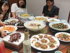 -六合居·明厨亮灶餐厅(成双大道店)