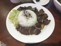 -陈光记烧腊(长寿路店)