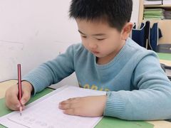 -艺起长大少儿美术教育(丹凤花园校区)