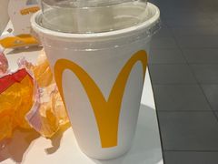 -麦当劳(上海虹桥站30B检票口楼上)