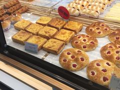 -喜利来动物奶油生日蛋糕(黄金大厦店)
