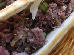 -金诚张妈妈羊汤·驴肉火烧(旧宫佳和园店)