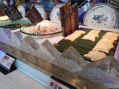 -渔纬港海鲜自助餐厅(湖里万达店)