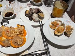 -领鲜活海鲜榴莲自助火锅(东门店)