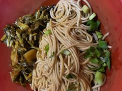 -小龙大肉面馆
