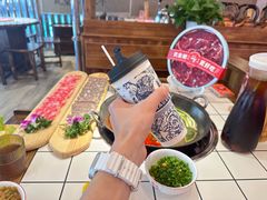 -热火朝天鲜切牛肉火锅(南强街巷店)