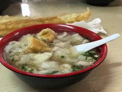 -张阿三馄饨店