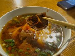 -矮子粉店1985·长沙米粉(湘春路店)