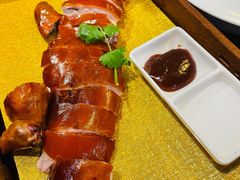 地炉烤乳猪一只-海南大院(海甸岛店)