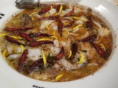 -渔语鱼新川菜Bistro(万象天地店)