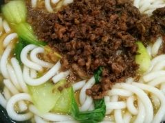 -丽虹云南过桥米线(兴工街店)