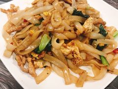 豪华炒粉-零零後碳烤大排档(曙光星城旗舰店)