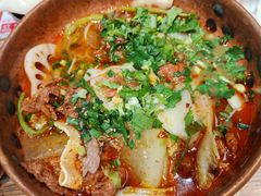 -成都你六姐·牛肉冒菜(上海陆悦汇店)