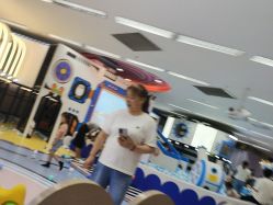 -孩子王童乐园(西安盛龙店)