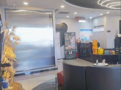 -TOP HAIR SALON