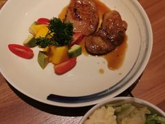 -初居食屋日式料理(万象城购物中心店)