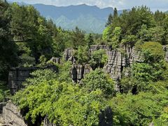 -梭布垭石林景区
