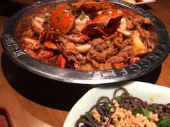 -胖哥俩肉蟹煲(济南世茂国际广场店)