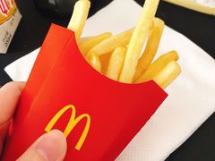 -麦当劳(卫星广场店)