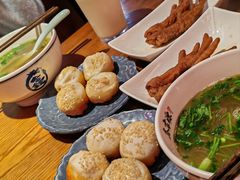 -鑫震源·苏式大虾生煎(山塘街店)