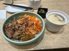 鹅肝三文鱼盖饭-东京屋(武定路店)