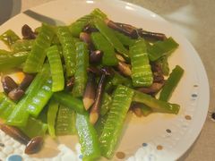 -郑庄脂渣海鲜楼(九水路店)