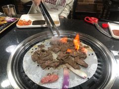 -牛味道炭火烤肉(湖前总店)