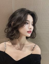 -苏豪美发S A L O N烫发染发