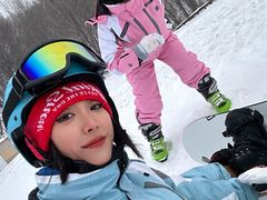 -亚布力新体委滑雪场