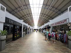 -班达拉奈克国际机场