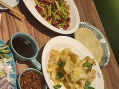 -合合春饼·酱骨·东北菜(潘家园店)