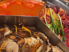 -廖掌柜·重庆鲜货火锅(上海首店)