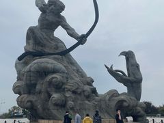 -巴陵广场