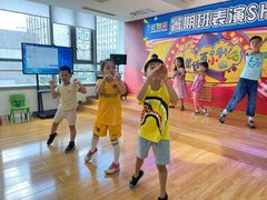 -蓝话筒·少儿成人演讲口才·主持朗诵·戏剧表演(大华第一坊店)