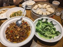 -湘力力小院·鱼汤泡饭(枫林路店)