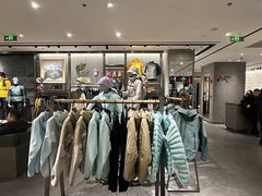 -ARC'TERYX始祖鸟(北京王府中环店)